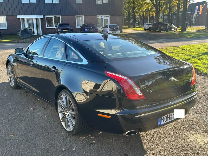 Jaguar XJ 3.0 V6D 275 PK /AUTOM / PANO DAK / VOL LEDER / MERIDAN / EXPORT PRICE - Sedan: hình 5 Jaguar XJ 3.0 V6D 275 PK /AUTOM / PANO DAK / VOL LEDER / MERIDAN / EXPORT PRICE - Sedan: hình 5
