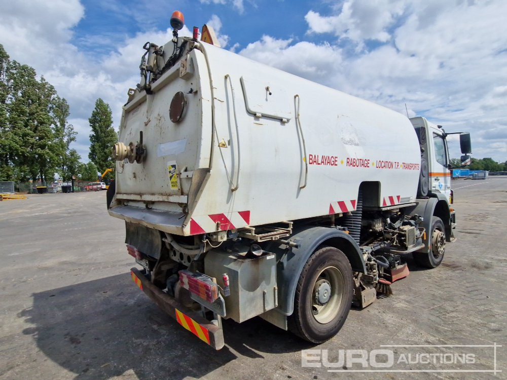 2002 Mercedes Axor 1829 - Xe quét đường: hình 5 2002 Mercedes Axor 1829 - Xe quét đường: hình 5
