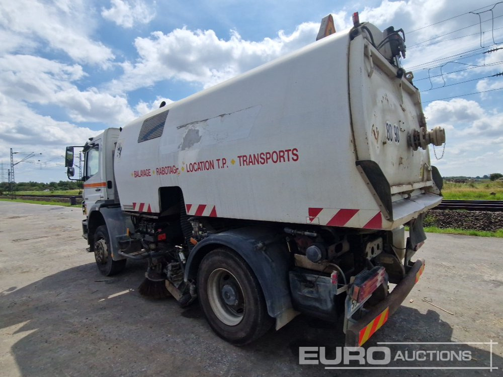 2002 Mercedes Axor 1829 - Xe quét đường: hình 3 2002 Mercedes Axor 1829 - Xe quét đường: hình 3