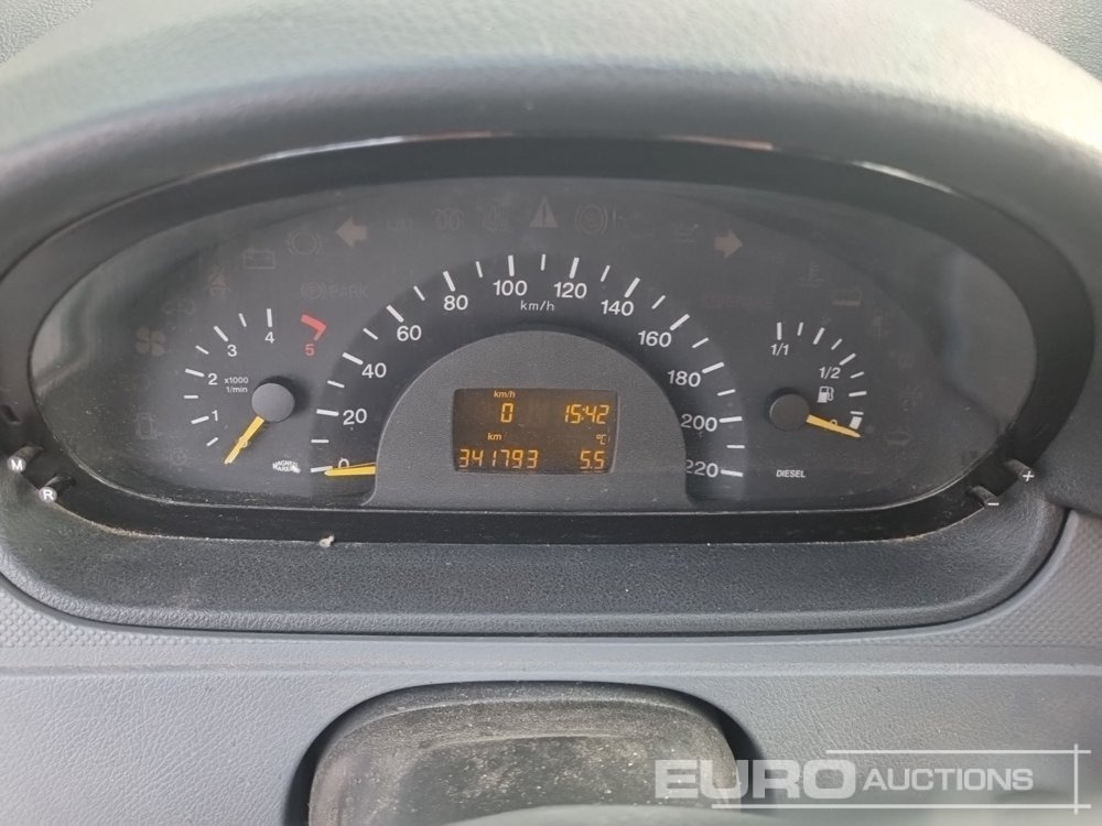 Xe tải van 2005 Mercedes Benz Vito: hình 32