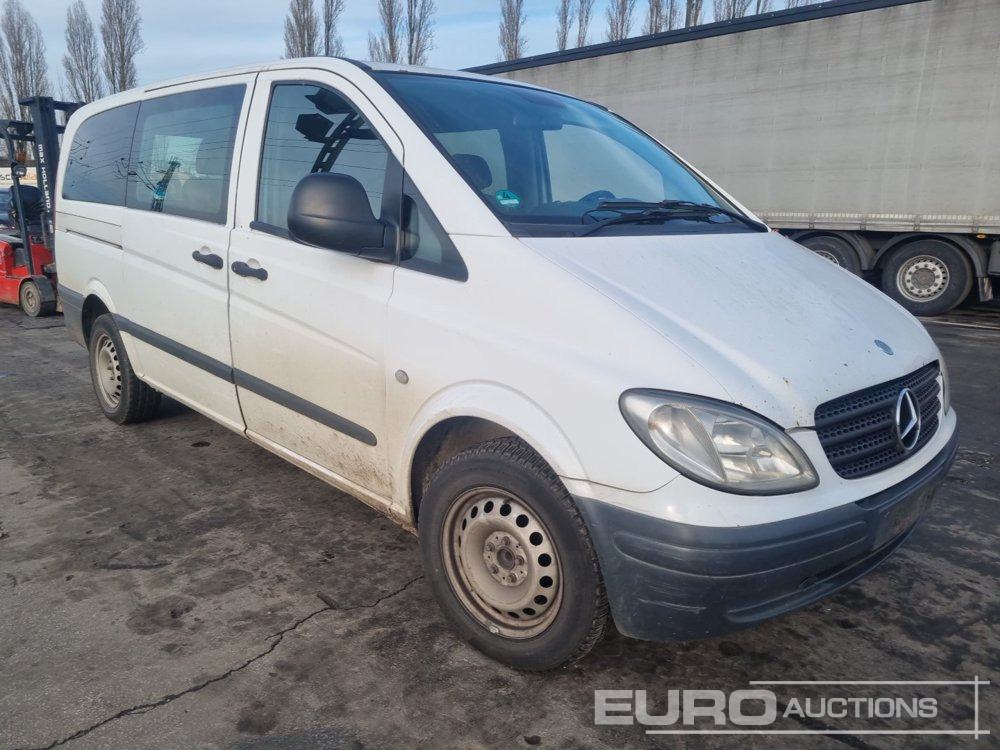 Xe tải van 2005 Mercedes Benz Vito: hình 7