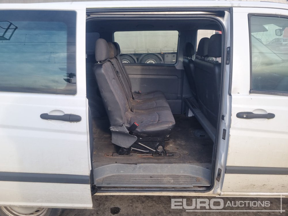 Xe tải van 2005 Mercedes Benz Vito: hình 23