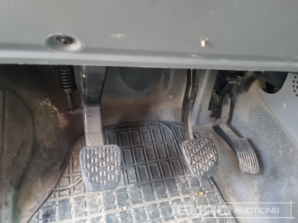 Xe tải van 2005 Mercedes Benz Vito: hình 28