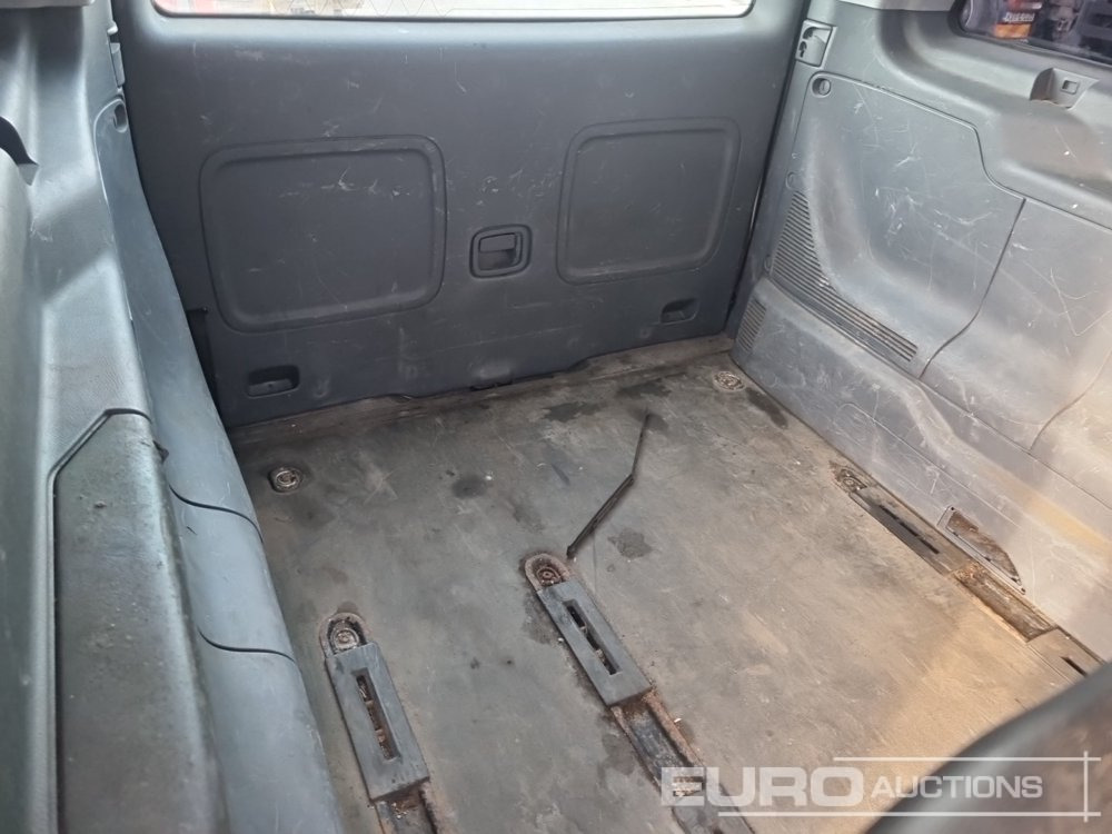 Xe tải van 2005 Mercedes Benz Vito: hình 21