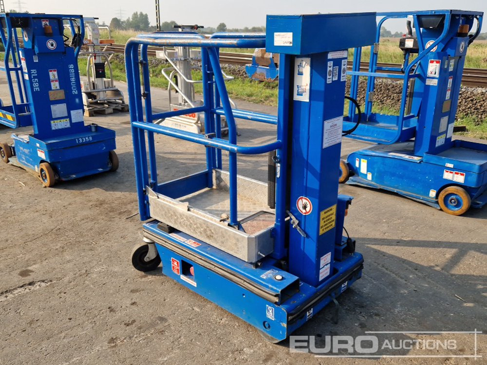 2010 Power Towers Nano SP - Nền bục trên không: hình 3 2010 Power Towers Nano SP - Nền bục trên không: hình 3