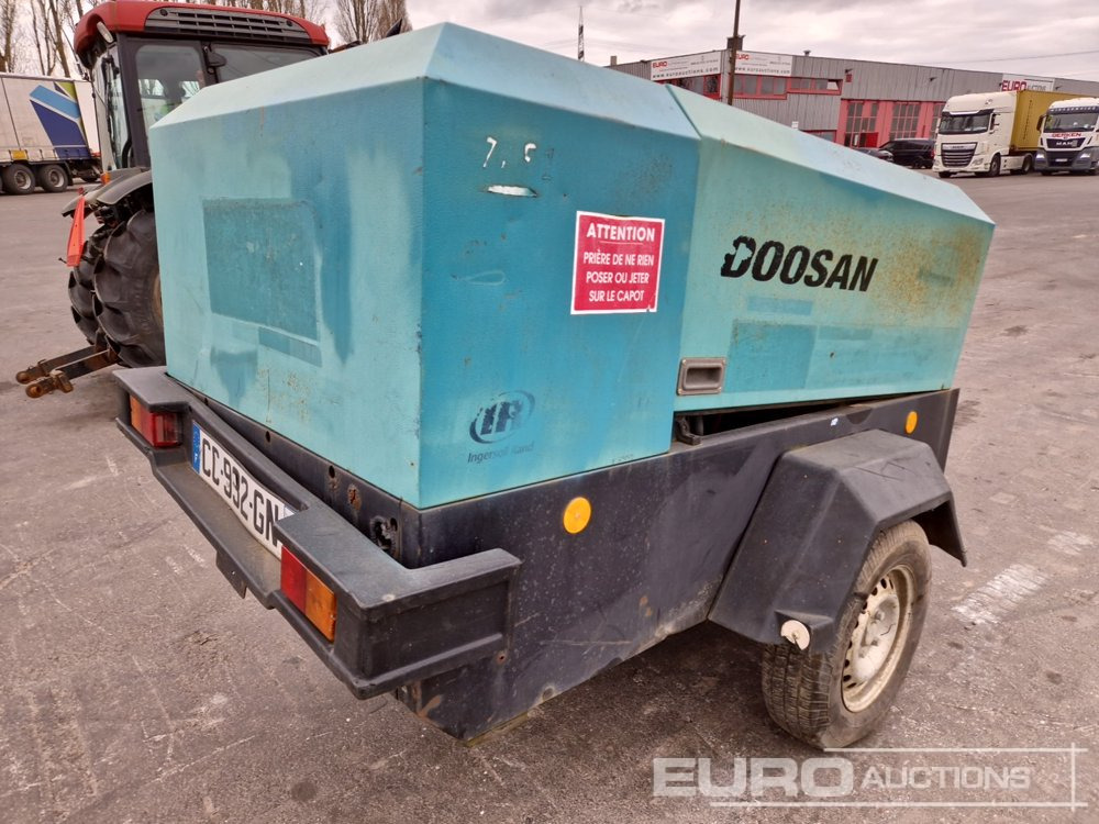 2012 Doosan 751 175CFM - Máy nén khí: hình 3 2012 Doosan 751 175CFM - Máy nén khí: hình 3