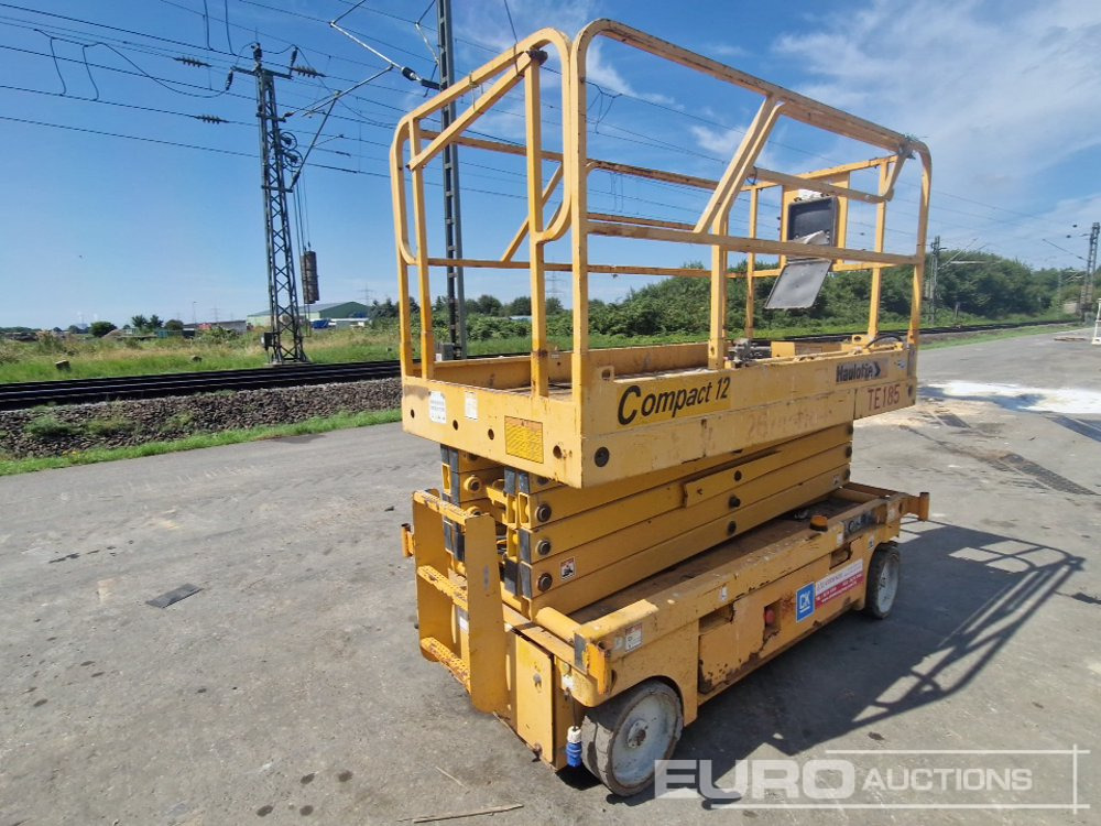 2012 Haulotte Compact 12 - Nền bục trên không: hình 3 2012 Haulotte Compact 12 - Nền bục trên không: hình 3
