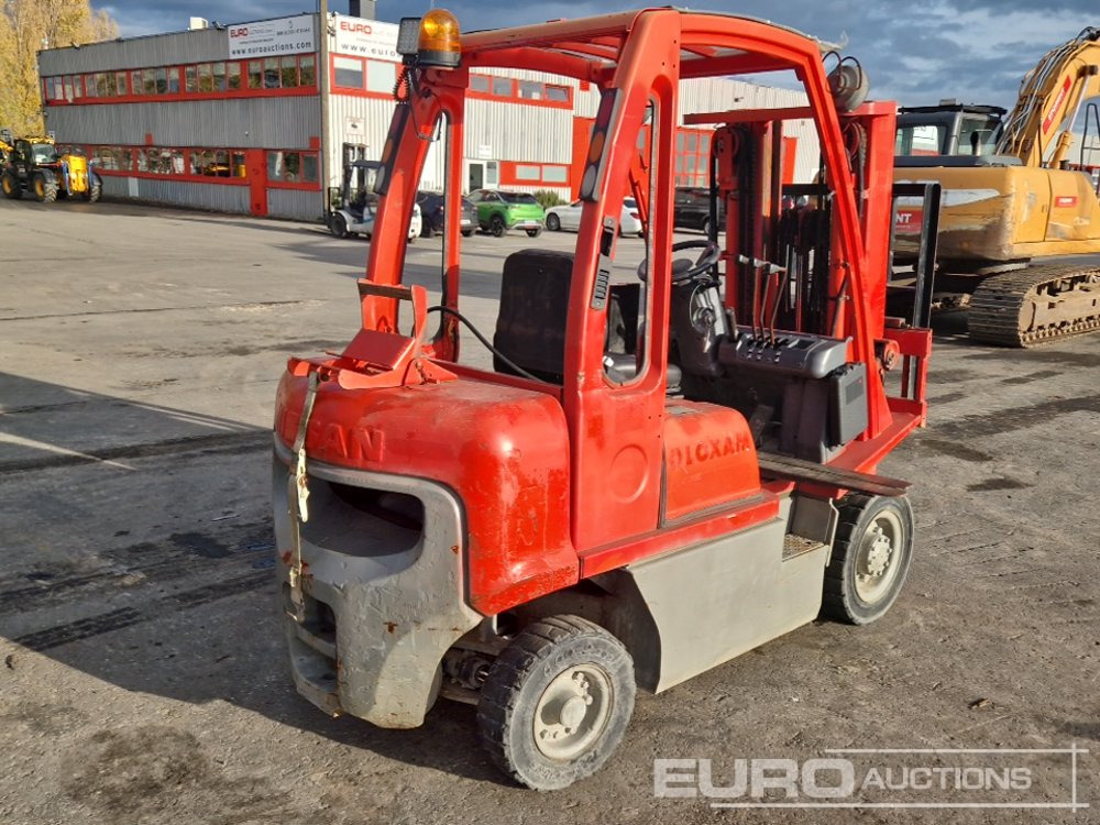 2012 Nissan U1D2A25LQ - Xe nâng gas: hình 4 2012 Nissan U1D2A25LQ - Xe nâng gas: hình 4