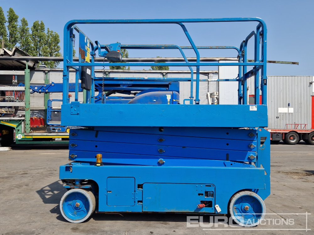 2013 Genie GS-2646 - Nền bục trên không: hình 5 2013 Genie GS-2646 - Nền bục trên không: hình 5