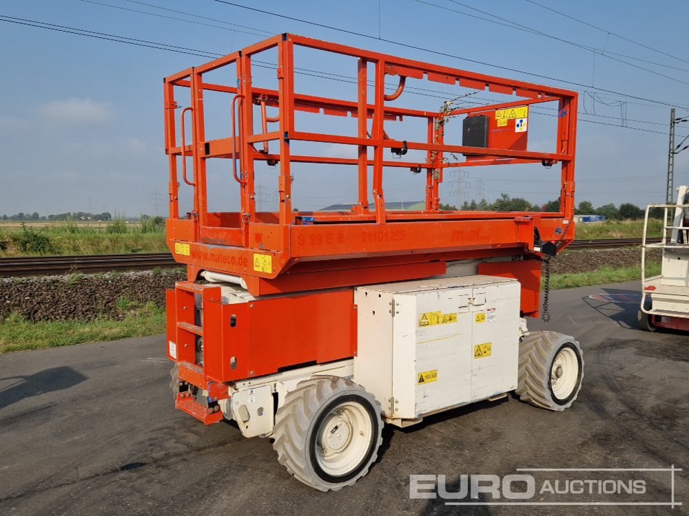 2013 Genie GS-2669DC - Nền bục trên không: hình 1 2013 Genie GS-2669DC - Nền bục trên không: hình 1