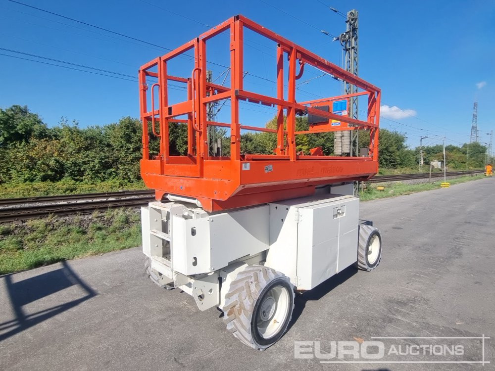 2013 Genie GS-2669DC - Nền bục trên không: hình 1 2013 Genie GS-2669DC - Nền bục trên không: hình 1