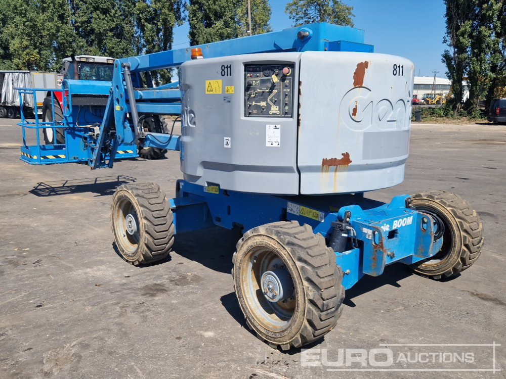 2013 Genie Z-45/25J RT - Nền bục trên không: hình 3 2013 Genie Z-45/25J RT - Nền bục trên không: hình 3