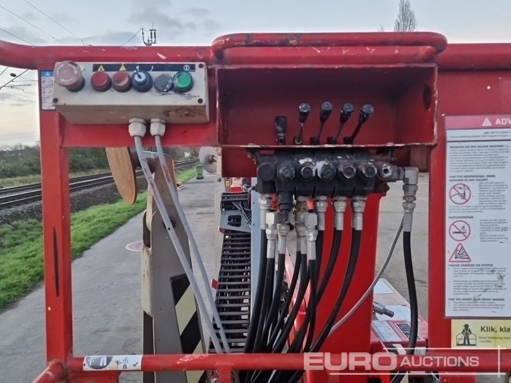 Nền bục trên không 2013 Niftylift 120T: hình 21 Nền bục trên không 2013 Niftylift 120T: hình 21