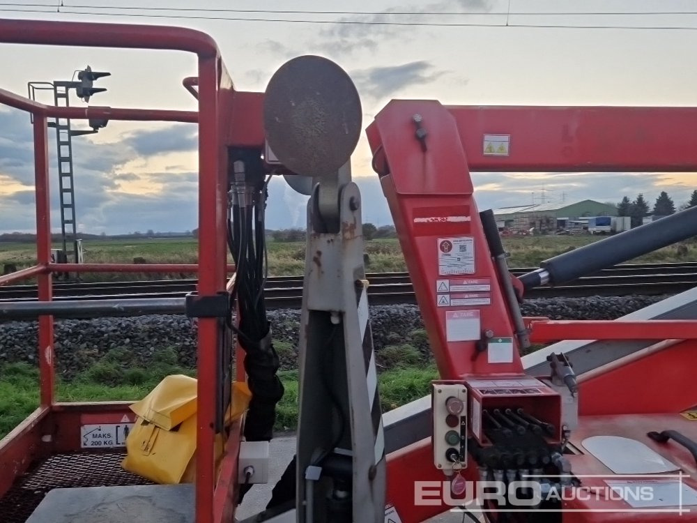 Nền bục trên không 2013 Niftylift 120T: hình 15 Nền bục trên không 2013 Niftylift 120T: hình 15