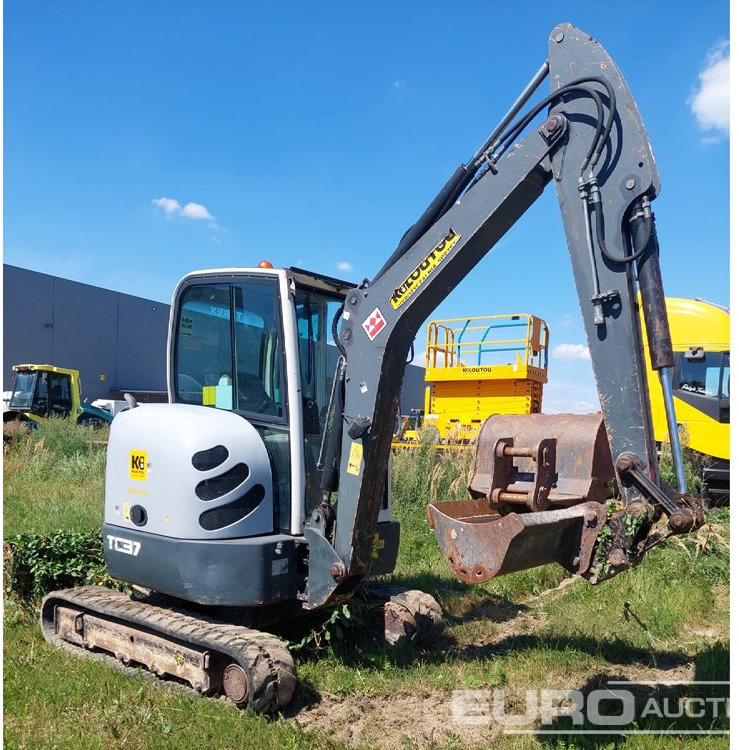 2013 Terex TC37 - Máy xúc mini: hình 1 2013 Terex TC37 - Máy xúc mini: hình 1