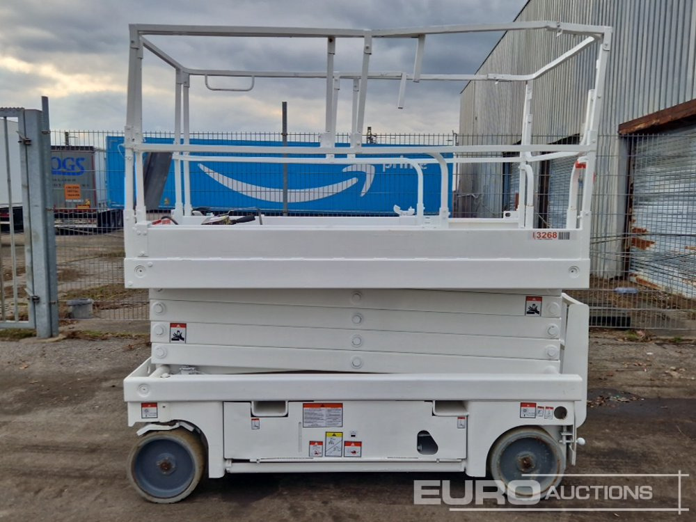2014 Haulotte Compact 12 - Nền bục trên không: hình 2 2014 Haulotte Compact 12 - Nền bục trên không: hình 2