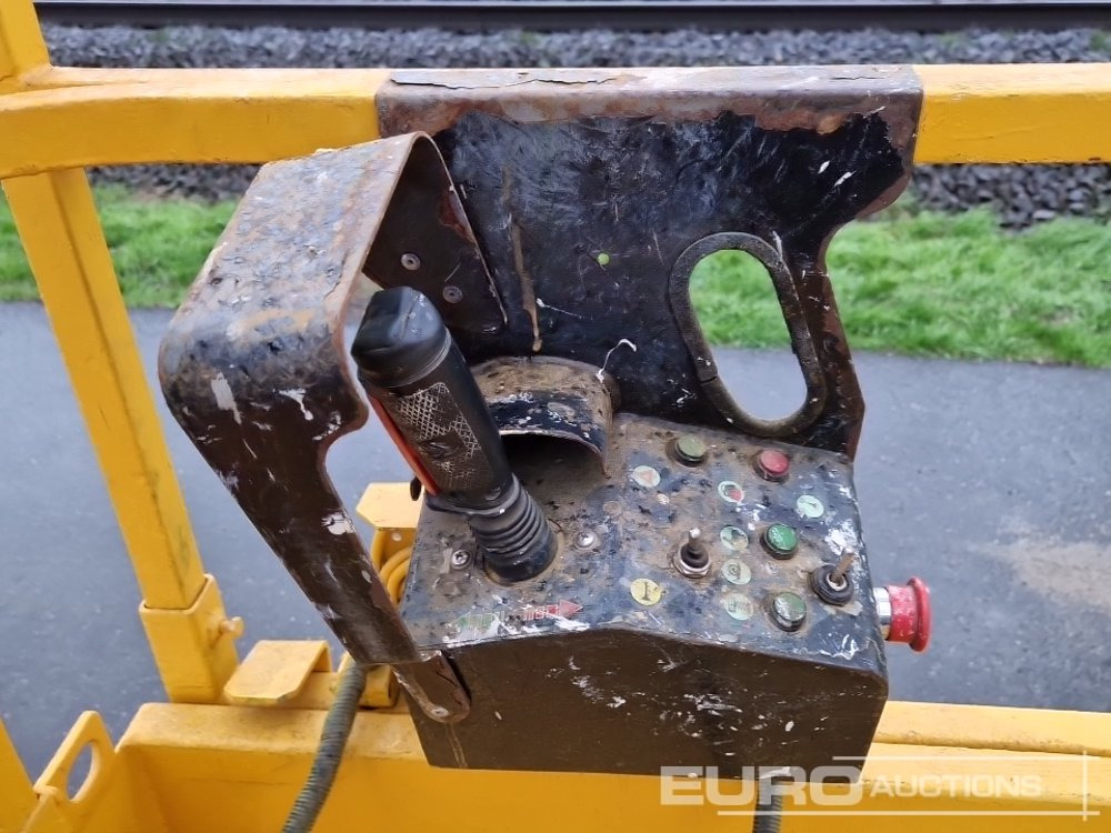 Máy nâng người hình kéo 2014 Haulotte Optimum 8: hình 16 Máy nâng người hình kéo 2014 Haulotte Optimum 8: hình 16