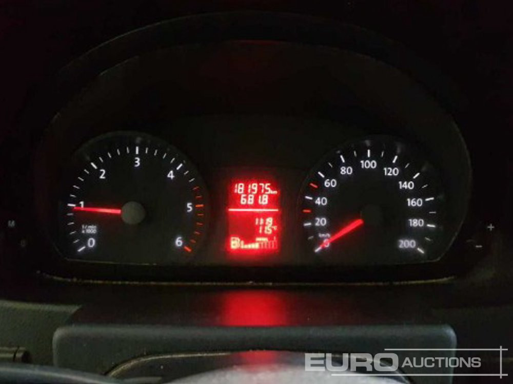 2015 Volkswagen Crafter - Xe tải nhỏ phẳng: hình 5 2015 Volkswagen Crafter - Xe tải nhỏ phẳng: hình 5