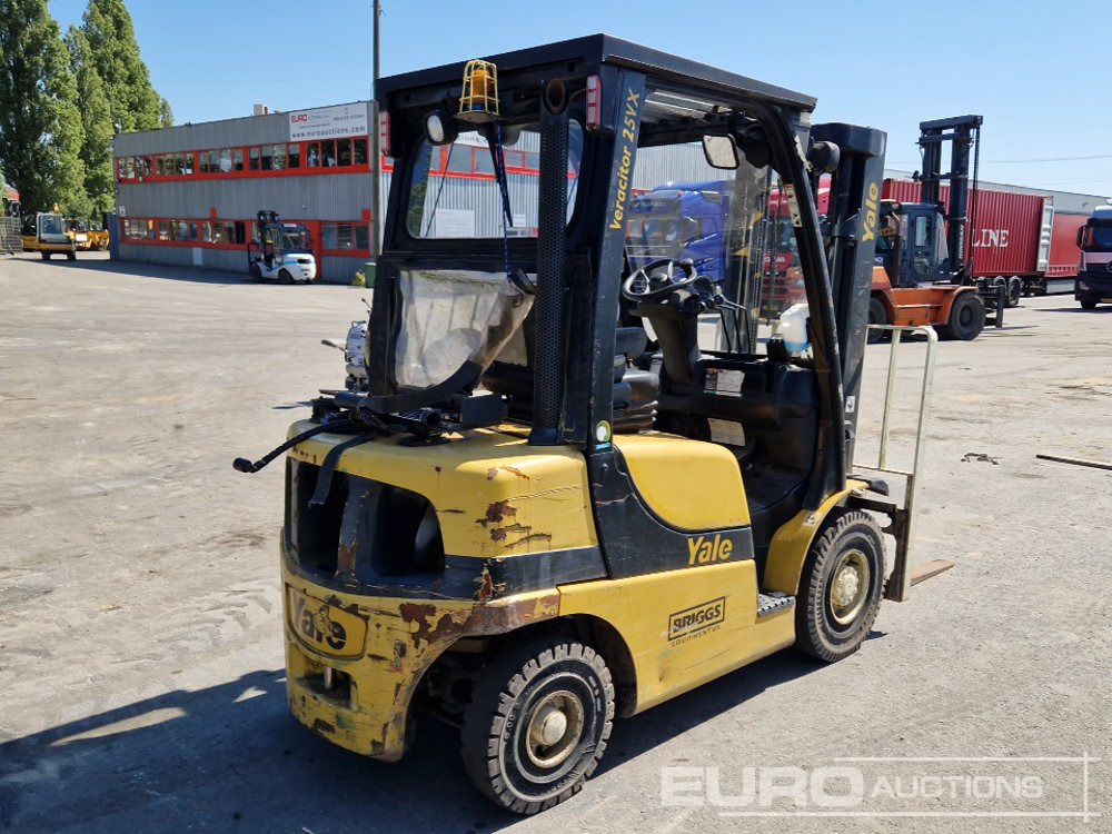 2015 Yale GLP25VX - Xe nâng: hình 5 2015 Yale GLP25VX - Xe nâng: hình 5