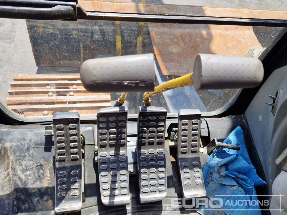 Máy xúc bánh xích 2016 Hitachi ZX225USLC-5B: hình 43