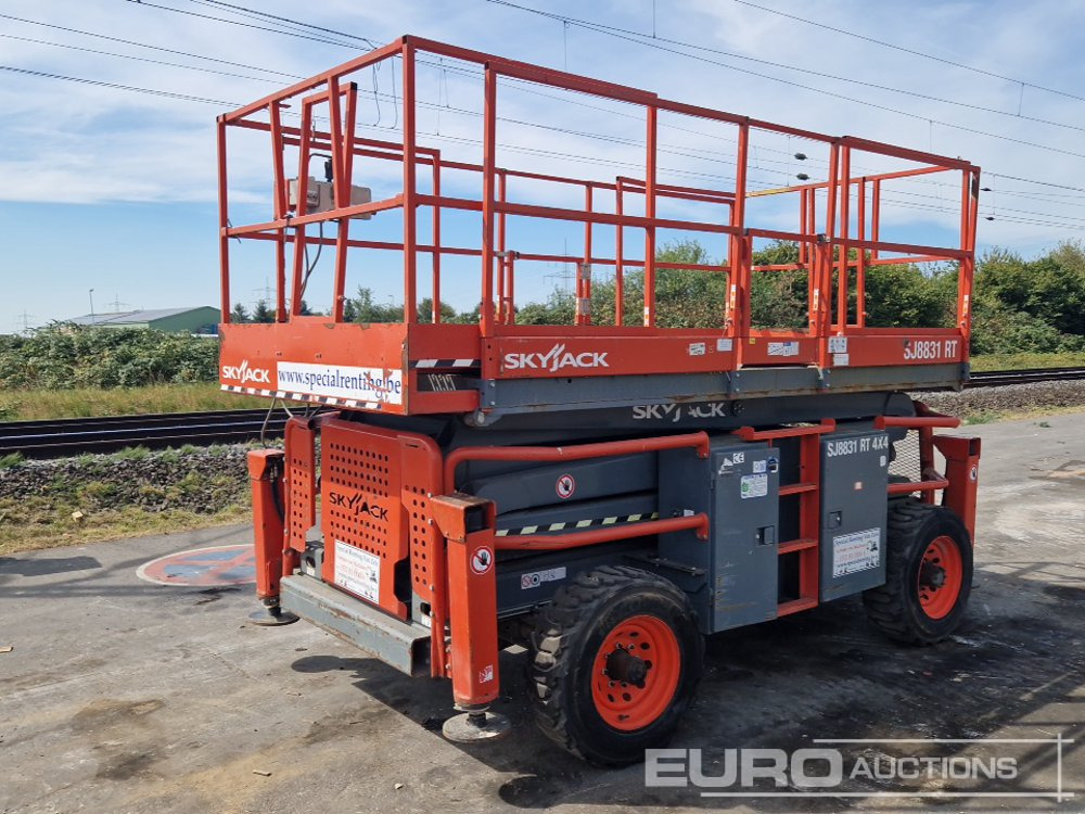 2017 SkyJack SJ8831 - Nền bục trên không: hình 1 2017 SkyJack SJ8831 - Nền bục trên không: hình 1
