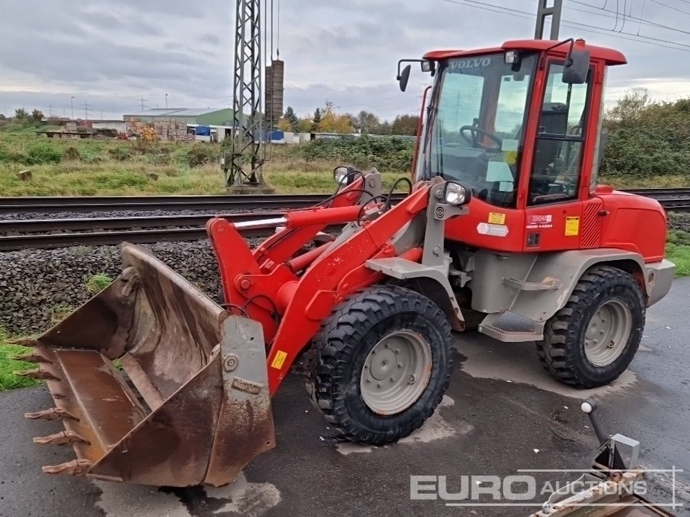 2017 Volvo L30G - Máy xúc lật bánh lốp: hình 1 2017 Volvo L30G - Máy xúc lật bánh lốp: hình 1