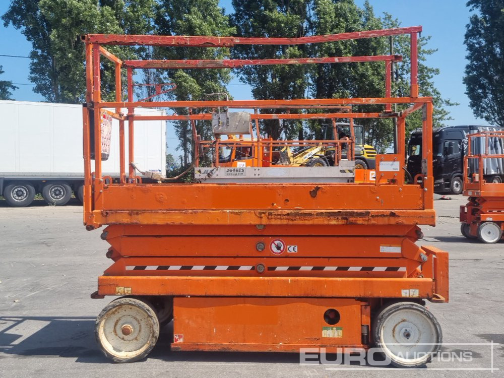 2018 SkyJack SJ111-3220 - Nền bục trên không: hình 5 2018 SkyJack SJ111-3220 - Nền bục trên không: hình 5