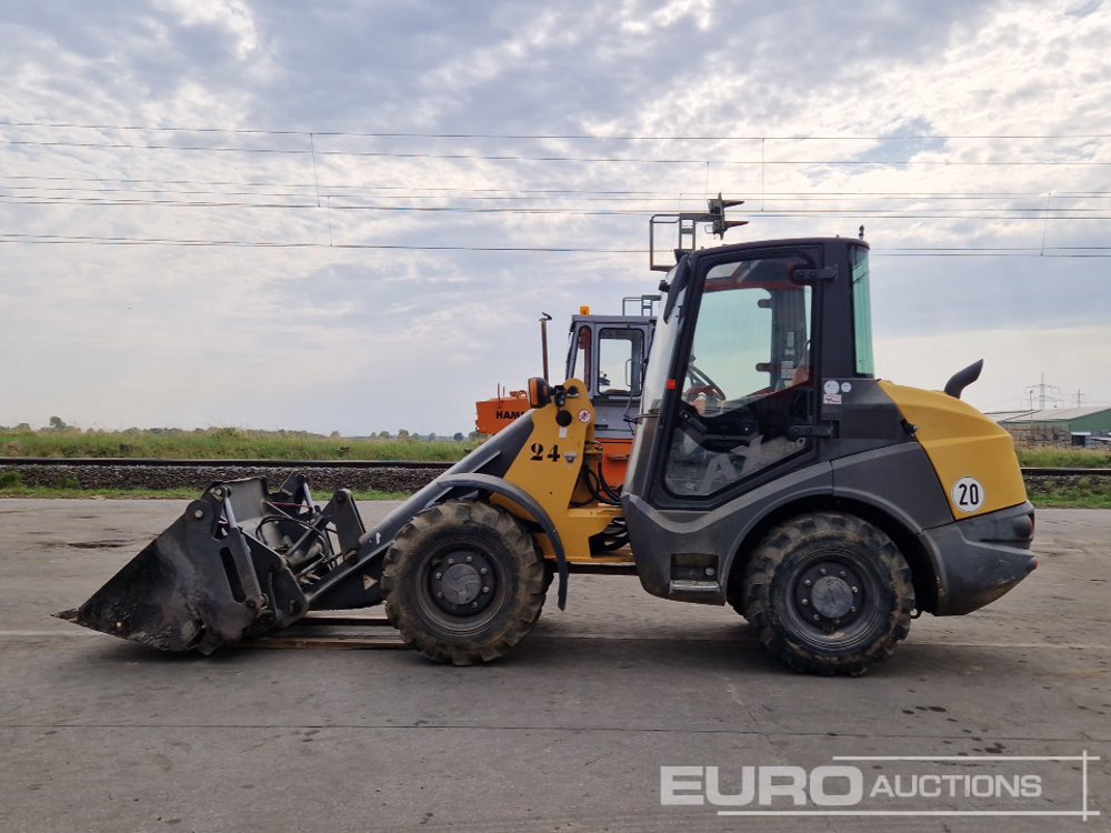 2019 Mecalac AX700 - Máy xúc lật bánh lốp: hình 2 2019 Mecalac AX700 - Máy xúc lật bánh lốp: hình 2