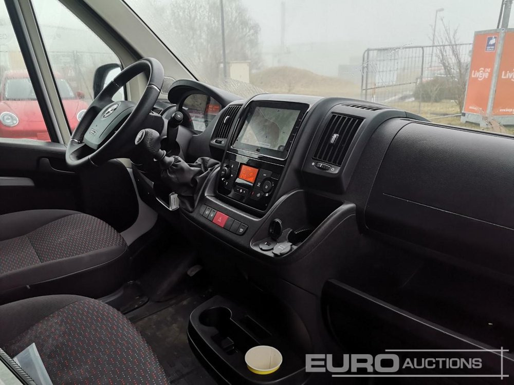 2023 Opel Movano - Xe van chở hàng: hình 5 2023 Opel Movano - Xe van chở hàng: hình 5