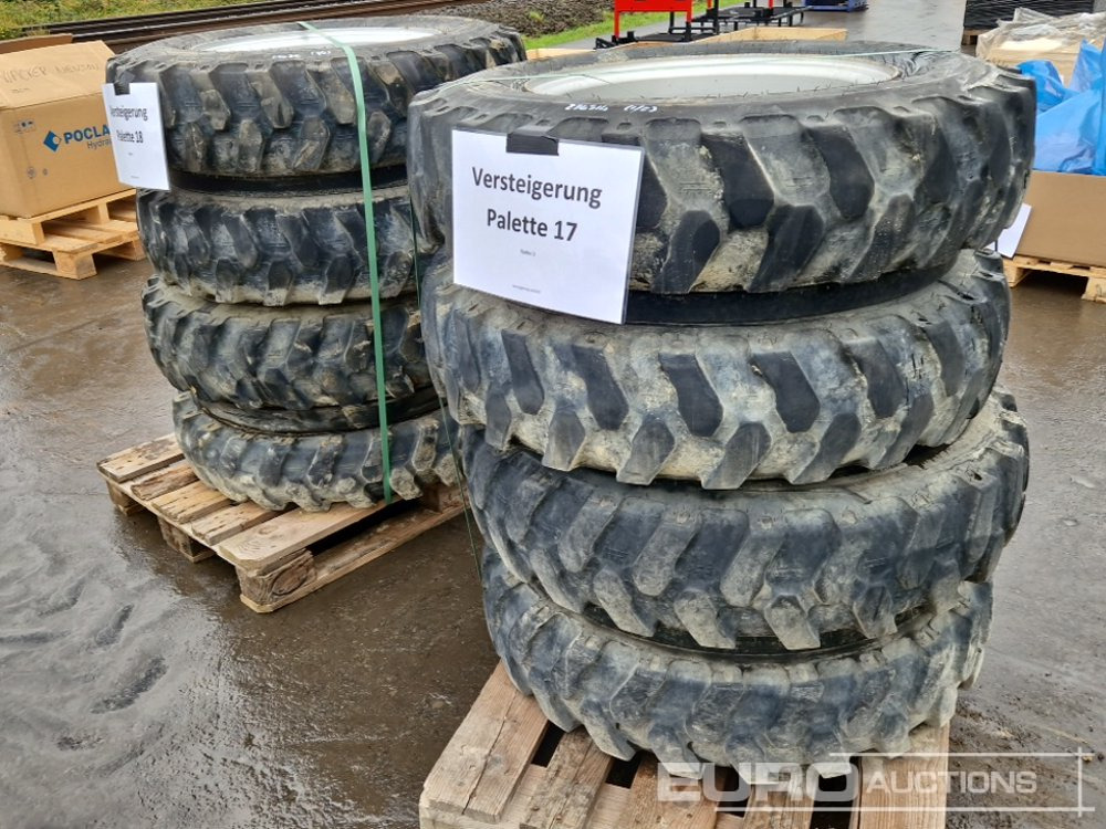 Alliance 8.25-20 Tyres with Rims (4 of) - Lốp: hình 1 Alliance 8.25-20 Tyres with Rims (4 of) - Lốp: hình 1