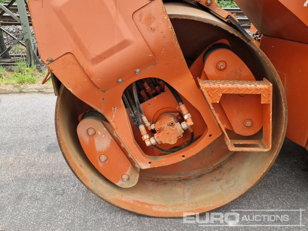 Máy lăn Bomag BW174AD: hình 12