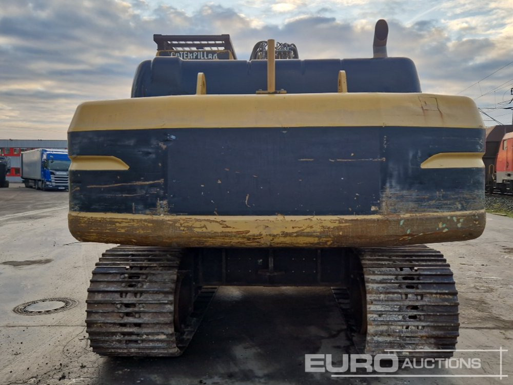 CAT 330BL - Máy xúc bánh xích: hình 4 CAT 330BL - Máy xúc bánh xích: hình 4