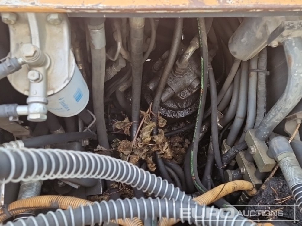 Máy xúc bánh xích Case CX130: hình 32 Máy xúc bánh xích Case CX130: hình 32