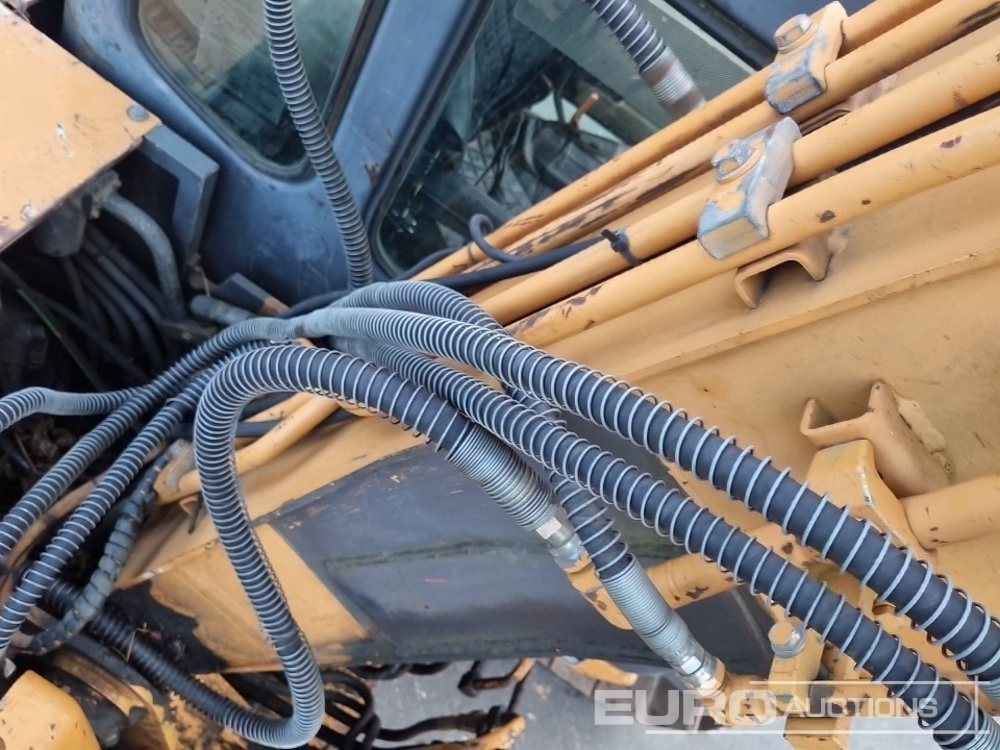 Máy xúc bánh xích Case CX130: hình 29 Máy xúc bánh xích Case CX130: hình 29