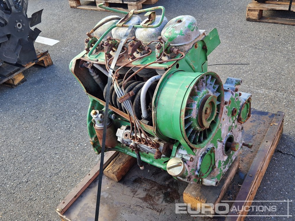 Deutz 4 Cylinder Diesel Engine - Động cơ: hình 2 Deutz 4 Cylinder Diesel Engine - Động cơ: hình 2