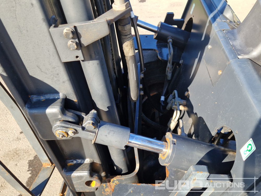 Xe nâng gas Doosan G25P-3: hình 19