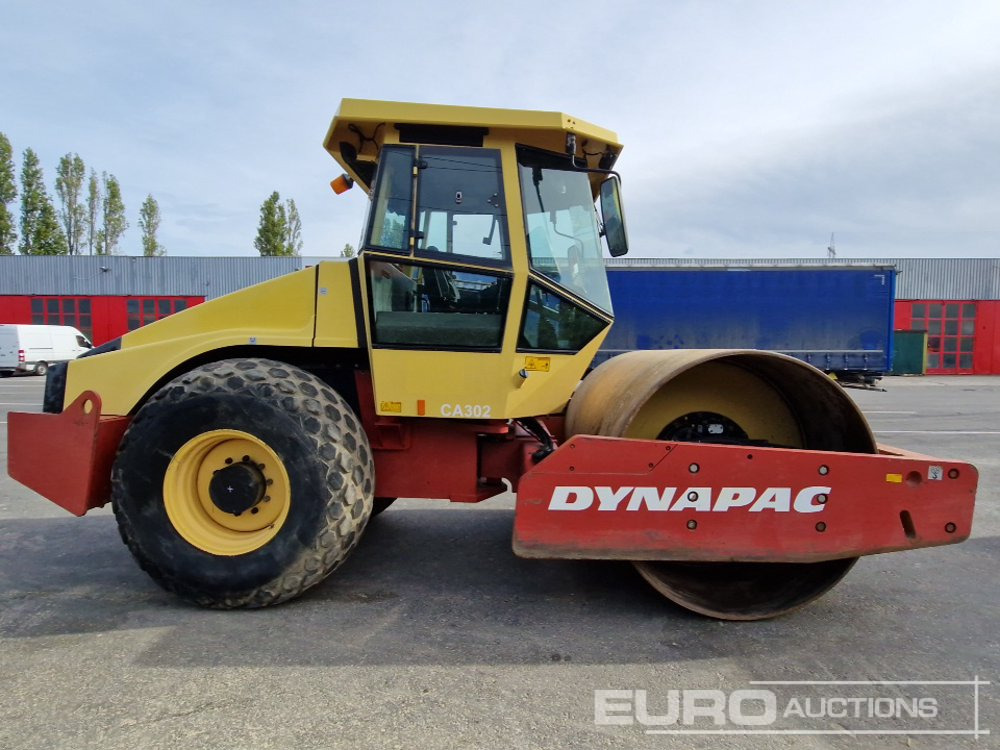 Máy lăn Dynapac CA302D/LN: hình 6