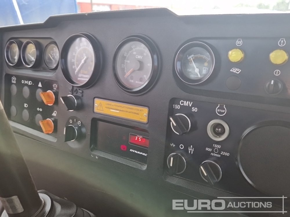 Máy lăn Dynapac CA302D/LN: hình 29