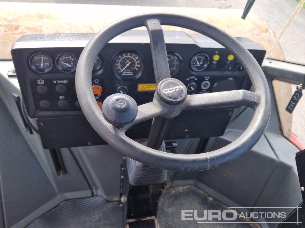Máy lăn Dynapac CA302D/LN: hình 28