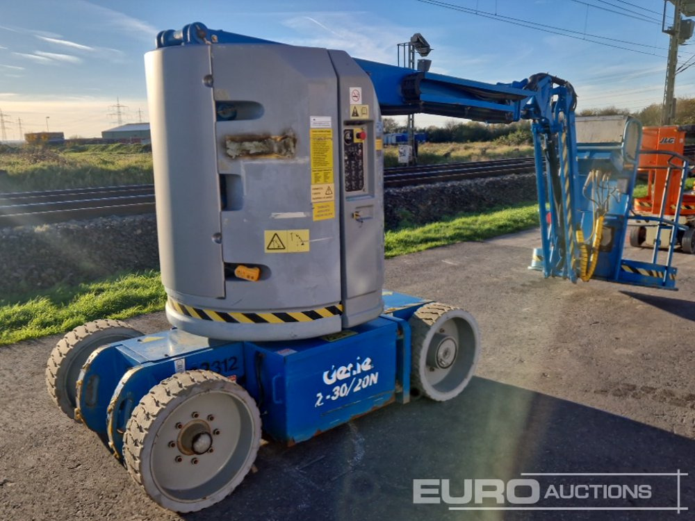 Genie Z-30/20N - Xe nâng người nhiều khớp nối: hình 5 Genie Z-30/20N - Xe nâng người nhiều khớp nối: hình 5