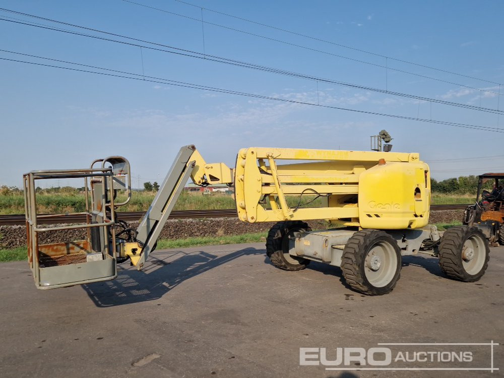 Genie Z45-25 - Nền bục trên không: hình 1 Genie Z45-25 - Nền bục trên không: hình 1
