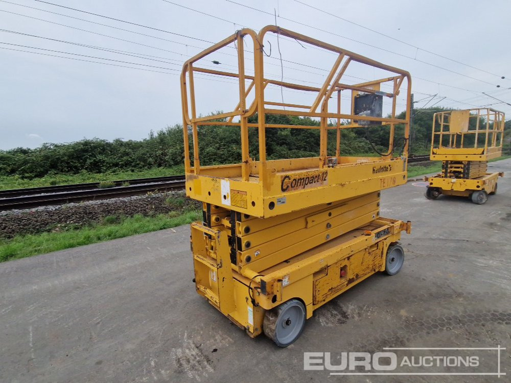 Haulotte Compact 12 - Nền bục trên không: hình 3 Haulotte Compact 12 - Nền bục trên không: hình 3