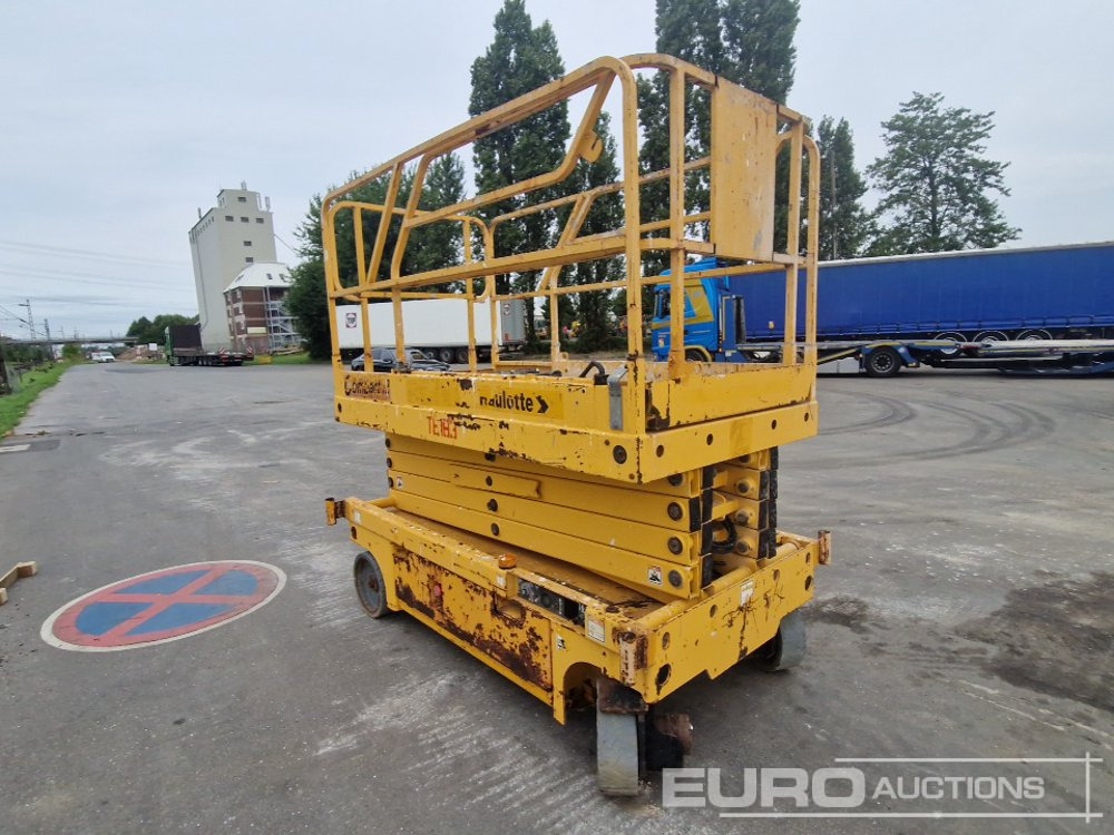Haulotte Compact 12 - Nền bục trên không: hình 4 Haulotte Compact 12 - Nền bục trên không: hình 4
