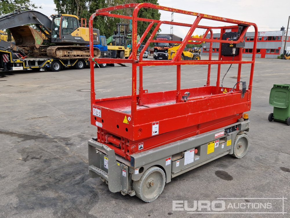 Haulotte Compact 8 Electric Scissor Lift - Nền bục trên không: hình 4 Haulotte Compact 8 Electric Scissor Lift - Nền bục trên không: hình 4