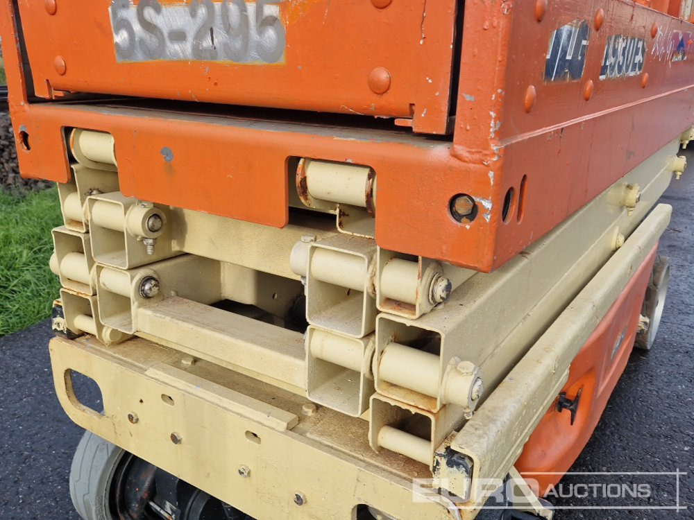 Máy nâng người hình kéo JLG 1930ES: hình 13