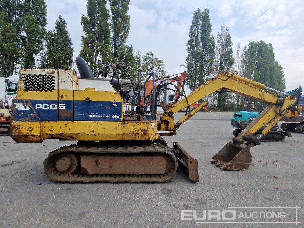 Komatsu PC05-6 - Máy xúc mini: hình 5 Komatsu PC05-6 - Máy xúc mini: hình 5