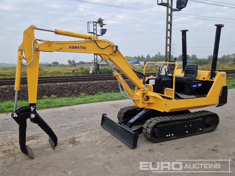 Komatsu PC10-6 - Máy xúc mini: hình 1 Komatsu PC10-6 - Máy xúc mini: hình 1
