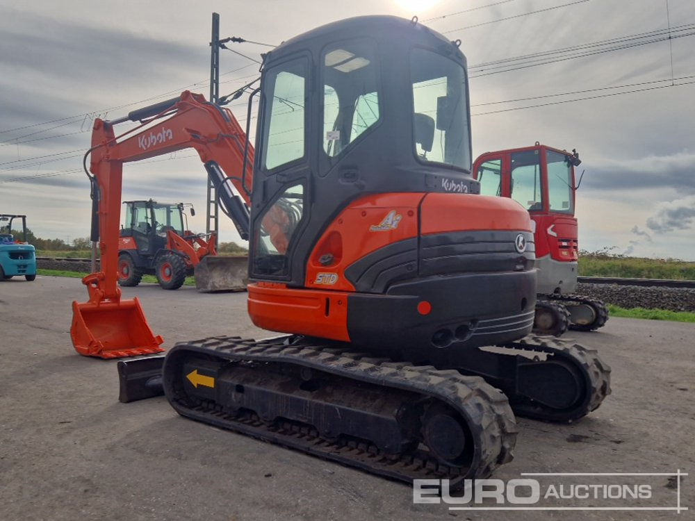 Kubota 55U - Máy xúc mini: hình 3 Kubota 55U - Máy xúc mini: hình 3