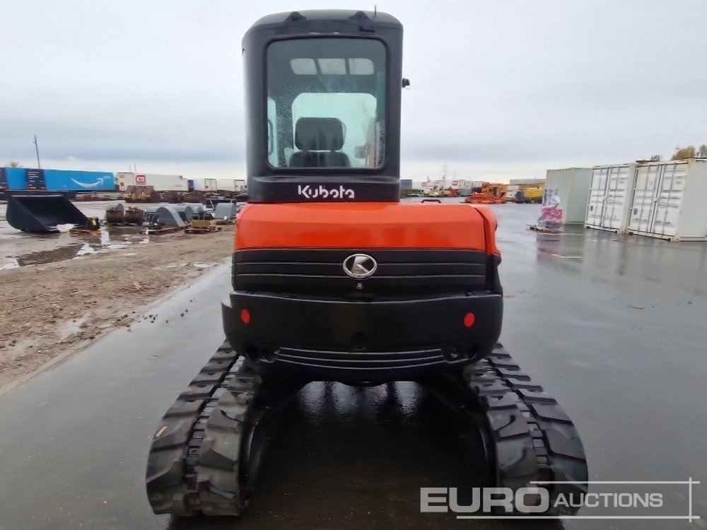 Kubota 55U - Máy xúc mini: hình 4 Kubota 55U - Máy xúc mini: hình 4