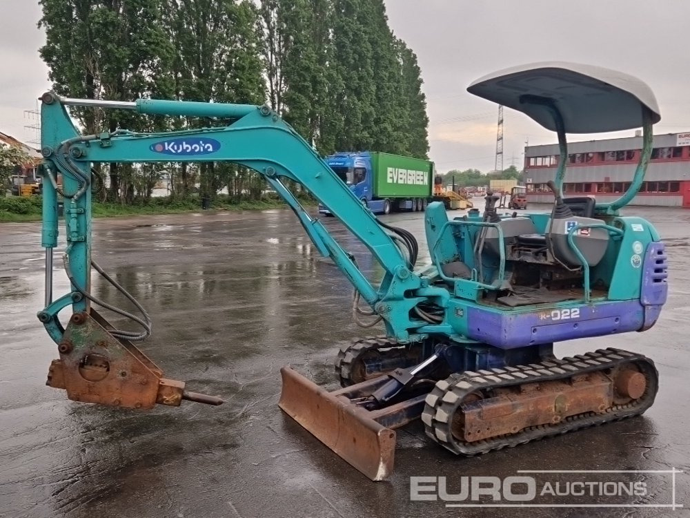 Kubota K-022 - Máy xúc mini: hình 1 Kubota K-022 - Máy xúc mini: hình 1